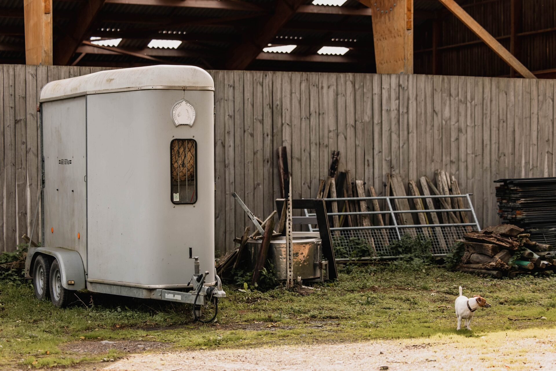 Comment entretenir votre véhicule de transport de chevaux ?